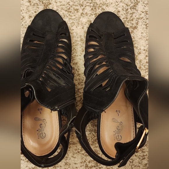 Strappy Heeled Booties - Picture 10 of 11